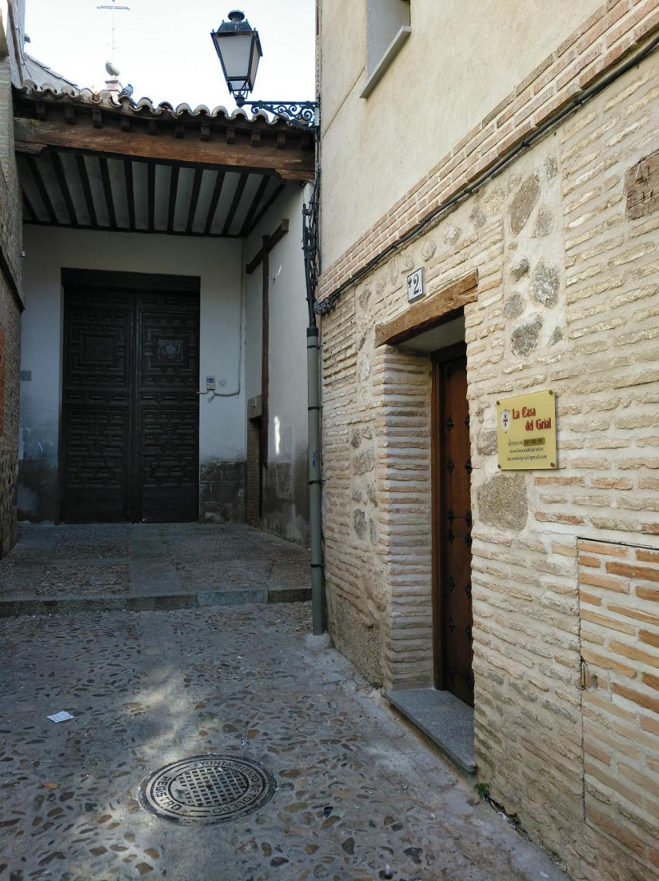 Apartamentos La Casa Del Grial Toledo Exterior foto