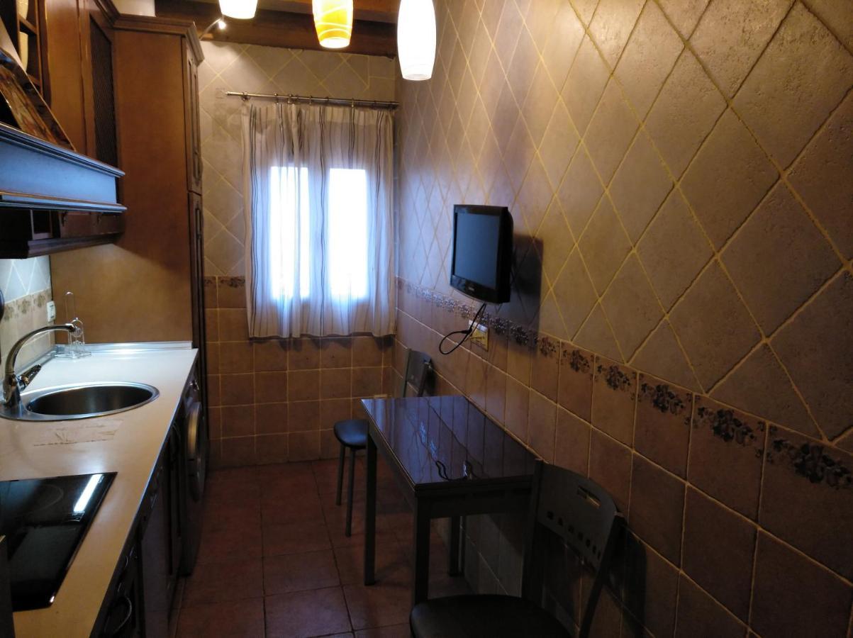 Apartamentos La Casa Del Grial Toledo Exterior foto